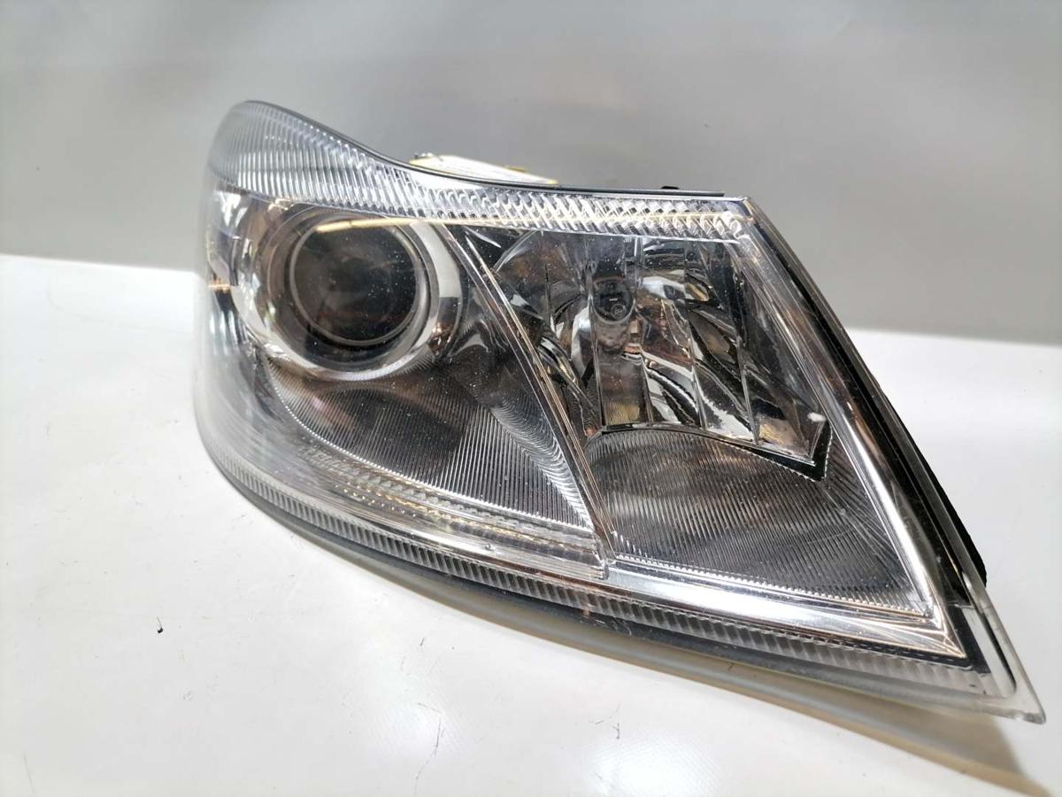 Skoda Octavia 2 1Z original Scheinwerfer vorn rechts Halogen Facelift Bj.2013